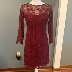 NWT! BB Dakota Bordeaux Lace Dress~Size 4